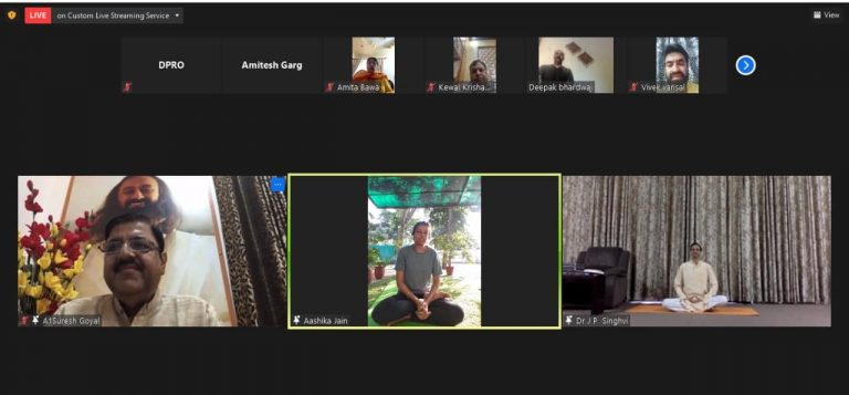 सरकारी कर्मचारियों के लिए आयोजित ‘इम्युनिटी एंड वेलफेयर प्रोग्राम’  ५,००० से अधिक कर्मचारियों ने वस्तुतः भाग लिया; योग, प्राणायाम और ध्यान के लिए मार्गदर्शन |