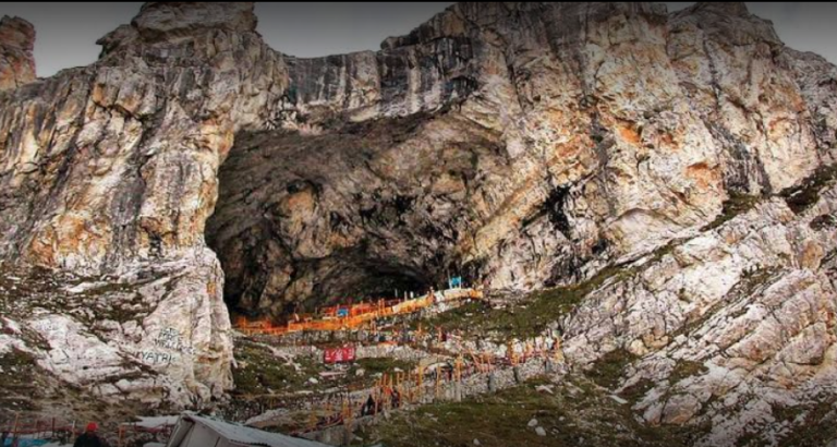 COVID-19 के बीच लगातार दूसरे वर्ष अमरनाथ यात्रा रद्द |