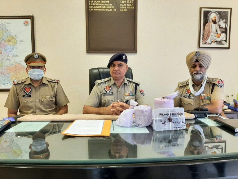 ਜਲੰਧਰ ਦਿਹਾਤੀ ਪੁਲਿਸ ਵੱਲੋਂ ਨਸ਼ਾ ਤਸਕਰ ਗਿਰੋਹ ਦਾ ਪਰਦਾਫਾਸ਼, 1 ਕਿਲੋ ਹੈਰੋਇਨ ਜ਼ਬਤ