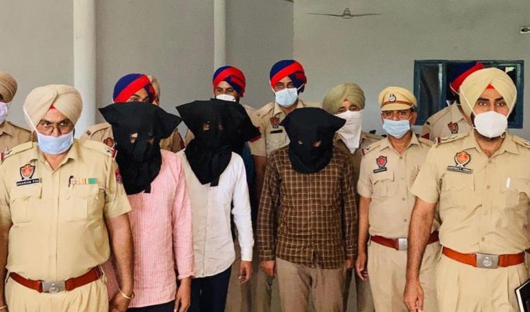 रोपड़ पुलिस ने करोड़ों रुपये के अंतरराज्यीय नकली रेमडेसिविर बनाने वाले गिरोह का पर्दाफाश किया |