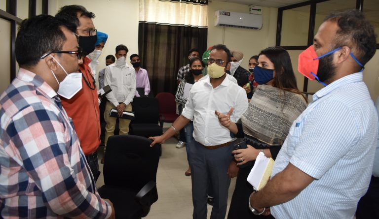 ਘਰ-ਘਰ ਰੋਜ਼ਗਾਰ ਮਿਸ਼ਨ; ਸਫਲਤਾਪੂਰਵਕ ਸੰਪਨ ਹੋਇਆ ਹਾਈ ਐਂਡ ਰੋਜ਼ਗਾਰ ਮੇਲਾ : ਅਪਨੀਤ ਰਿਆਤ