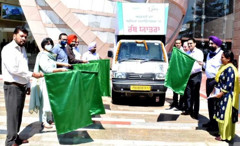 ਵਿਧਾਇਕ ਚੌਧਰੀ ਸੁਰਿੰਦਰ ਸਿੰਘ ਵੱਲੋਂ ਜੰਗ-ਏ-ਆਜ਼ਾਦੀ ਮੈਮੋਰੀਅਲ, ਕਰਤਾਰਪੁਰ ਤੋਂ ‘ਸੱਤਿਆਗ੍ਰਹਿ ਸੇ ਸਵੱਛਗ੍ਰਹਿ’ ਰੱਥ ਯਾਤਰਾ ਦੀ ਸ਼ੁਰੂਆਤ