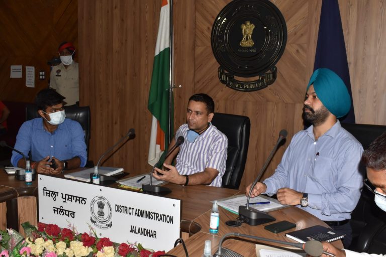 डिप्टी कमिश्नर ने 7वें मेगा रोज़गार मेलो की तैयारियों का लिया जायज़ा