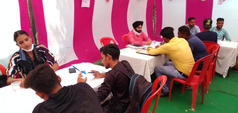 ਜਲੰਧਰ ਅਤੇ ਮਹਿਤਪੁਰ ਵਿਖੇ ਦੋ ਰੋਜ਼ਗਾਰ ਮੇਲਿਆਂ ਦੌਰਾਨ 398 ਨੌਜਵਾਨਾਂ ਦੀ ਰੋਜ਼ਗਾਰ ਲਈ ਚੋਣ