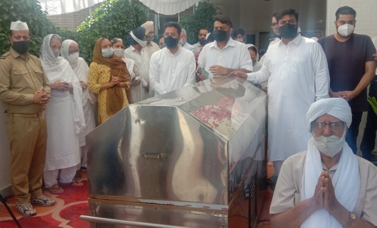 संत निरंकारी मिशन के महान प्रचारक श्री निरंजन सिंह आई.ए.एस. निरंकार प्रभु में लीन