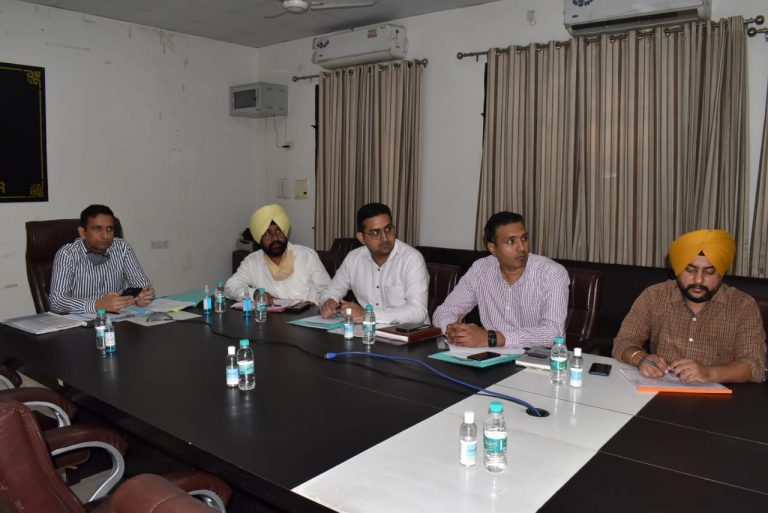 ਦਸੰਬਰ ਦੇ ਅੰਤ ਤੱਕ ਜ਼ਿਲ੍ਹਾ ਜਲੰਧਰ ਦੇ ਸਮੂਹ ਪਿੰਡਾਂ ਵਿੱਚ ਸੌ ਫੀਸਦੀ ਕਾਰਜਸ਼ੀਲ ਘਰੇਲੂ ਟੂਟੀ ਕੁਨੈਕਸ਼ਨਾਂ ਦਾ ਕੰਮ ਮੁਕੰਮਲ ਕਰ ਲਿਆ ਜਾਵੇਗਾ : ਡਿਪਟੀ ਕਮਿਸ਼ਨਰ