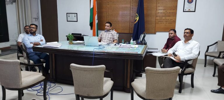 आगामी विधान सभा चुनाव -2022 की तैयारियाँ को लेकर चुनाव आयोग की तरफ से दिए गए प्रशिक्षण में ज़िला चुनाव अधिकारी ने लिया हिस्सा