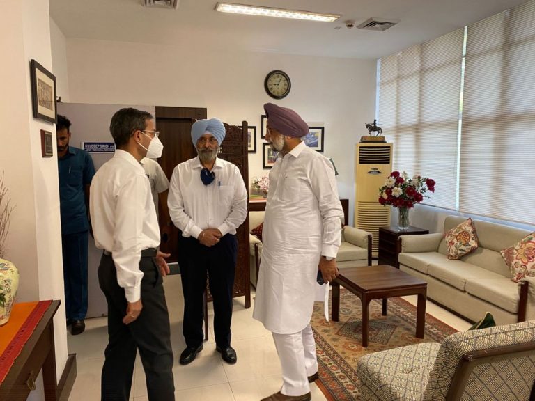 ਪੰਜਾਬ ਸੁਰੱਖਿਅਤ ਹੱਥਾਂ ਵਿੱਚ, ਉਪ ਮੁੱਖ ਮੰਤਰੀ ਰੰਧਾਵਾ ਨੇ ਪ੍ਰਗਟਾਇਆ ਵਿਸ਼ਵਾਸ