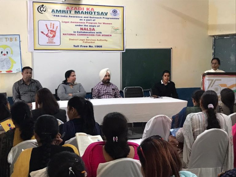 ਪੈਨ ਇੰਡੀਆਂ ਜਾਗਰੁਕ ਮੁਹਿੰਮ ਤਹਿਤ ਮਿਤੀ 11.11.2021 ਨੂੰ  NALSA-NCW “Empowerment of Women through Legal Awareness”    ਦਾ ਪ੍ਰੋਗਰਾਮ ਕਰਵਾਇਆ ਗਿਆ ।