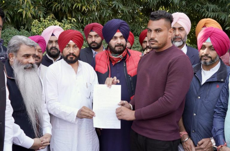 ਕਿਸਾਨਾਂ ਦਾ ਸੰਘਰਸ਼ ਮੁਲਕ ਵਿਚ ਜਮਹੂਰੀਅਤ ਤੇ ਮਨੁੱਖੀ ਅਧਿਕਾਰਾਂ ਦੀ ਰਾਖੀ ਲਈ ਨਿਰਣਾਇਕ ਮੋੜ-ਮੁੱਖ ਮੰਤਰੀ ਚੰਨੀ