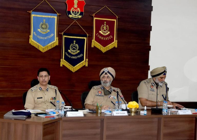 नाईट डोमीनेशन आपरेशन सरहद पार से होते हथियारों और विस्फोटक सामग्री की तस्करी को रोकने में होंगे कारगर साबत -डीजीपी