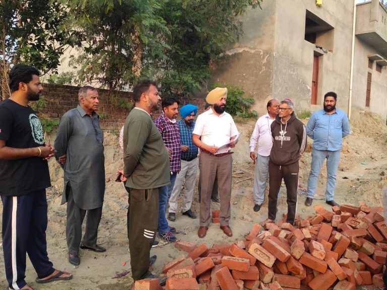 ਪਿੰਡਾਂ ਨੂੰ ਸ਼ਹਿਰਾਂ ਵਰਗੀਆਂ ਸਹੂਲਤਾਂ ਪ੍ਰਦਾਨ ਕਰਵਾਉਣ ’ਚ ਕੋਈ ਕਸਰ ਬਾਕੀ ਨਹੀਂ ਛੱਡੀ ਜਾਵੇਗੀ : ਅਵਤਾਰ ਸਿੰਘ ਭੁੱਲਰ