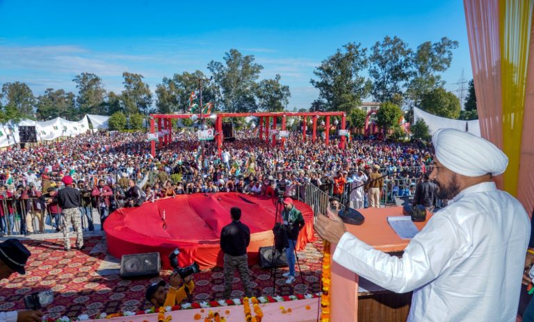 CM ASSAILS CAPTAIN FOR MYOPIC MINDSET TOWARDS WEAKER SECTIONS