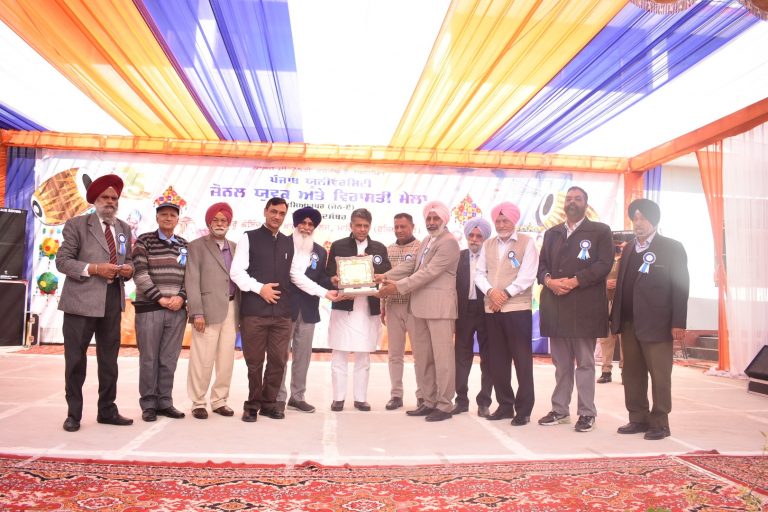 पंजाब को आने वाली चुनौतियों से बचाने में नौजवानों की अहम भूमिका: मनीष तिवारी