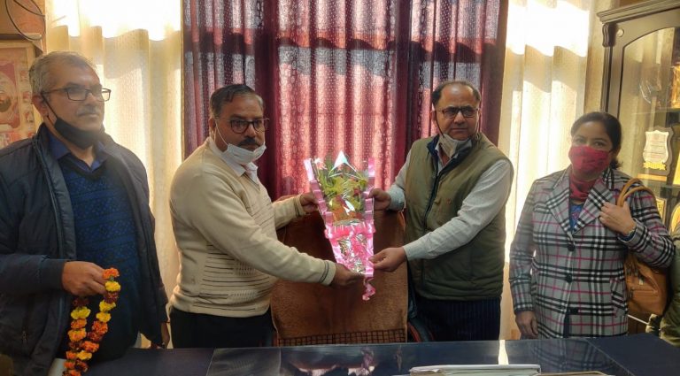 जिला शिक्षा अफसर सेकेंडरी जसवंत सिंह ने संभाला जिला शिक्षा अफसर एलिमेंट्री का अतिरिक्त प्रभार।