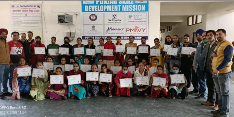ਪੰਜਾਬ ਹੁਨਰ ਵਿਕਾਸ ਮਿਸਨ, ਤਹਿਤ  ਰਾਸਟਰੀ ਸਹਿਰੀ ਆਜੀਵਿਕਾ ਮਿਸਨ ਤਹਿਤ  ਕਰਵਾਏ ਜਾਣਗੇ 3-3 ਮਹੀਨੇ ਦੇ ਮੂਫਤ ਸਕਿੱਲ ਕੋਰਸ।