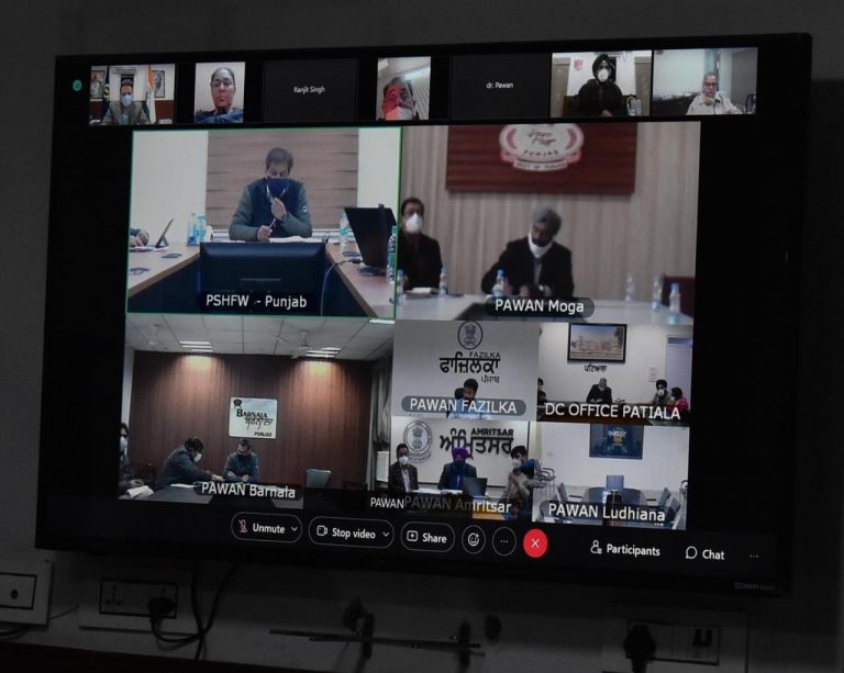 पूरे पोलिंग स्टाफ को लगाई जायेगी एहत्याती ख़ुराक: डिप्टी कमिशनर