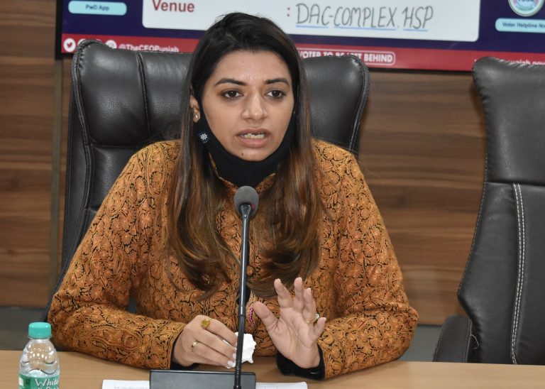 ਵਿਧਾਨ ਸਭਾ ਚੋਣਾਂ ਸੁਚਾਰੂ ਢੰਗ ਨਾਲ ਕਰਵਾਉਣ ਲਈ ਨਾ ਛੱਡੀ ਜਾਵੇ ਕੋਈ ਕਮੀ : ਅਪਨੀਤ ਰਿਆਤ