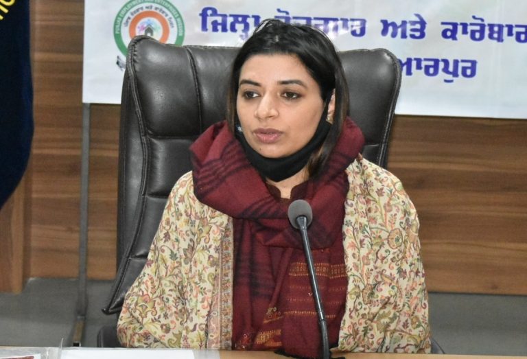 ਜ਼ਿਲ੍ਹਾ ਮੈਜਿਸਟਰੇਟ ਵੱਲੋਂ ਜ਼ਿਲ੍ਹੇ ਦੇ ਰਜਿਸਟਰਡ ਆਈਲੈਟਸ ਸੈਂਟਰ ਨੂੰ ਸ਼ਰਤਾਂ ਸਮੇਤ ਖੋਲ੍ਹਣ ਦੇ ਦਿੱਤੇ ਹੁਕਮ