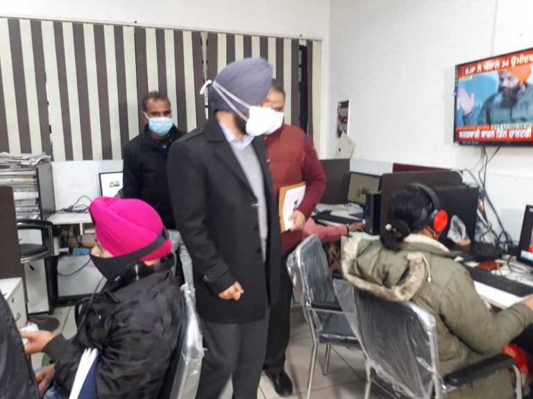 विधान सभा चुनाव: राजनीतिक प्रचार सामग्री और विज्ञापनों पर एम.सी.एम.सी. की 24X7 नज़र: ए.डी.सी. जसप्रीत सिंह