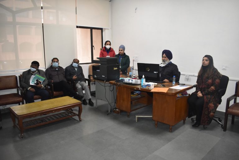 800 ਮਾਈਕਰੋ ਅਬਜ਼ਰਵਰ ਕਰਨਗੇ ਨਾਜ਼ੁਕ ਅਤੇ ਸੰਵੇਦਨਸ਼ੀਲ ਬੂਥਾਂ ਦੀ ਨਿਗਰਾਨੀ