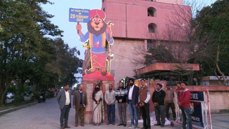 ਪੰਜਾਬ ਵਿਧਾਨ ਸਭਾ ਚੋਣਾਂ-2022 ; ਵੋਟਰਾਂ ਨੂੰ ਵੋਟਾਂ ਪਾਉਣ ਲਈ ਜਾਗਰੂਕ ਕਰੇਗਾ ਚੋਣ ਮਸਕਟ ‘ਸ਼ੇਰਾ’