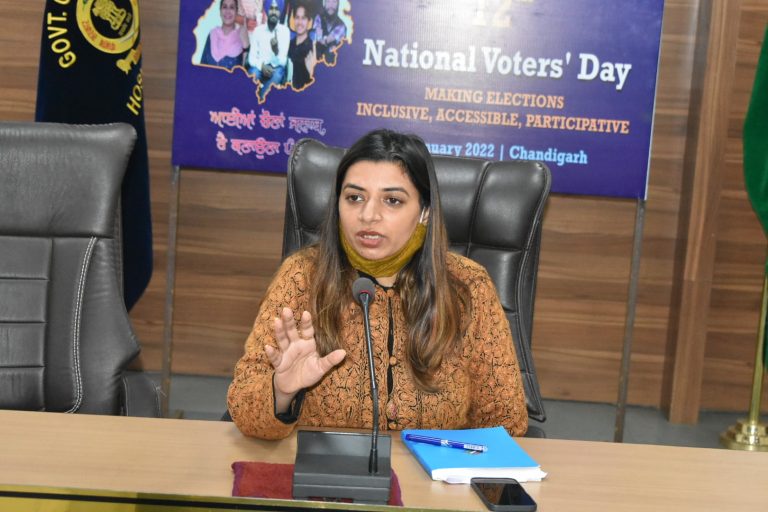 ਵੋਟਾਂ ਖਤਮ ਹੋਣ ਦੇ ਸਮੇਂ ਤੋਂ 30 ਮਿੰਟ ਬਾਅਦ ਤੱਕ ਐਗਜ਼ਿਟ ਪੋਲ ਨੂੰ ਪ੍ਰਕਾਸ਼ਿਤ ਜਾਂ ਪ੍ਰਸਾਰਿਤ ਕਰਨ ’ਤੇ ਪੂਰਨ ਪਾਬੰਦੀ