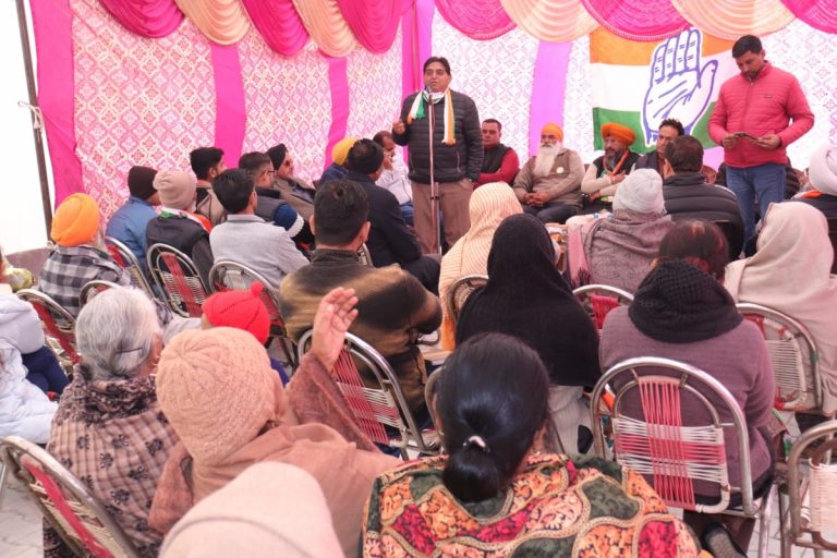 विकास का दूसरा नाम है कांग्रेस: सुन्दर शाम अरोड़ा