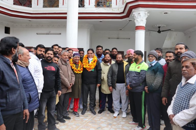 अरोड़ा के समर्थन में उतरा वाल्मीकि समाज, होशियारपुर से बड़ी जीत का दावा