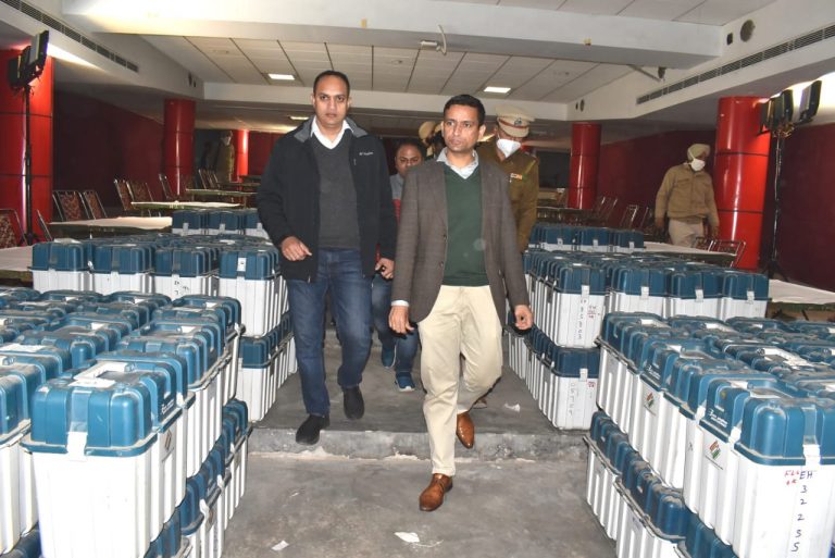 DC REVIEWS WORK OF PREPARATIONS OF EVMs IN THE PRESANCE OF REPRESENTATIVES OF POLITICAL PARTIES FOR ENSUING ASSEMBLY ELECTIONS