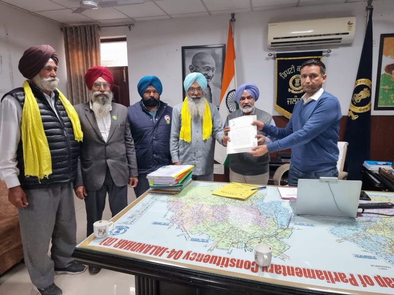 डिप्टी कमिशनर ने अनअधिकारित आलू बीज बेचने वालों ख़िलाफ़ एफ.आई.आर. दर्ज करन के आदेश दिए