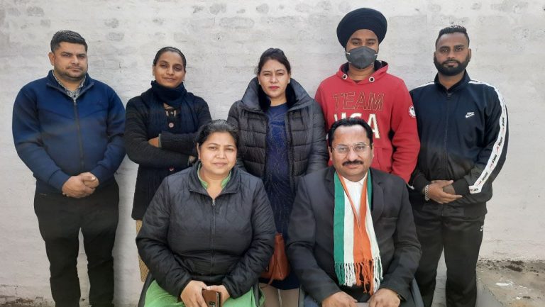 आम आदमी पार्टी वर्करों से उठवाती है दरियां और बागियों व पैसे वालों को देती है टिकटें: जैरथ/गौमर