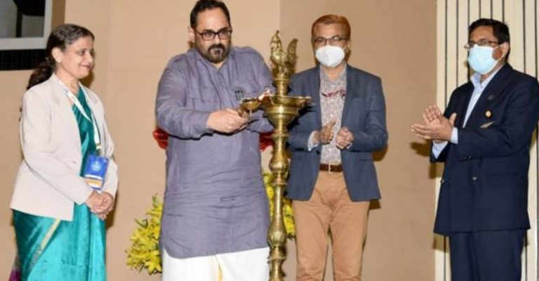 इलेक्ट्रॉनिक्स और आईटी राज्य मंत्री, श्री राजीव चंद्रशेखर ने एनआईसी टेक कॉन्क्लेव 2022 का उद्घाटन किया