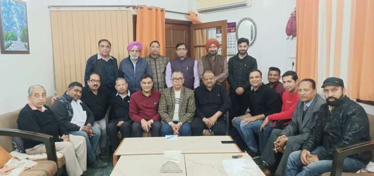 आंखों का निशुल्क चेकअप व ऑपरेशन कैंप 10 अप्रैल – डा०कोछड