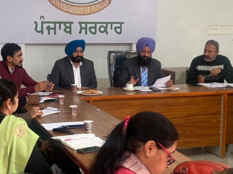 मुख्य कृषि अधिकारी ने सभी खाद विक्रेताओं को दी चेतावनी