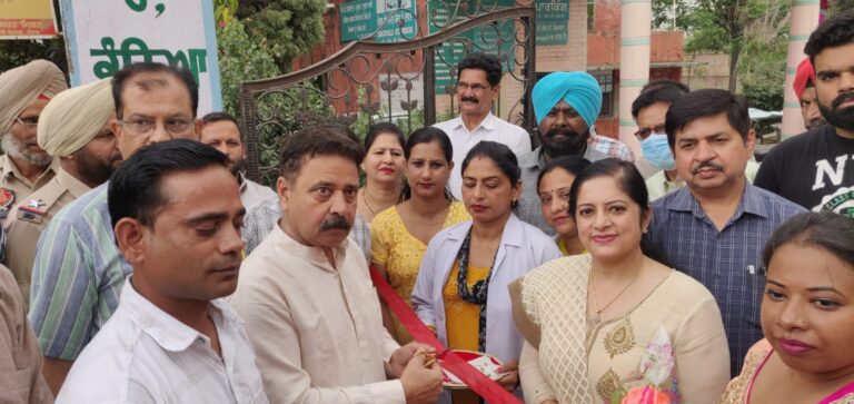 ਅਜਾਦੀ ਦੇ ਅ੍ਰਮਿਤ ਮਹੋਤਸਵ ਨੂੰ ਸਮਰਪਿਤ ਘਰੋਟਾ ਬਲਾਕ ਦੇ ਪਿੰਡ ਘਿਆਲਾ ਵਿੱਚ ਲਗਾਇਆ ਸਿਹਤ ਮੇਲਾ