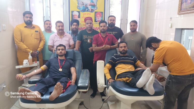 युवा खत्री सभा पंजाब ने बाबा साहिब जी की जयंती को समर्पित लगाया रक्तदान कैंप