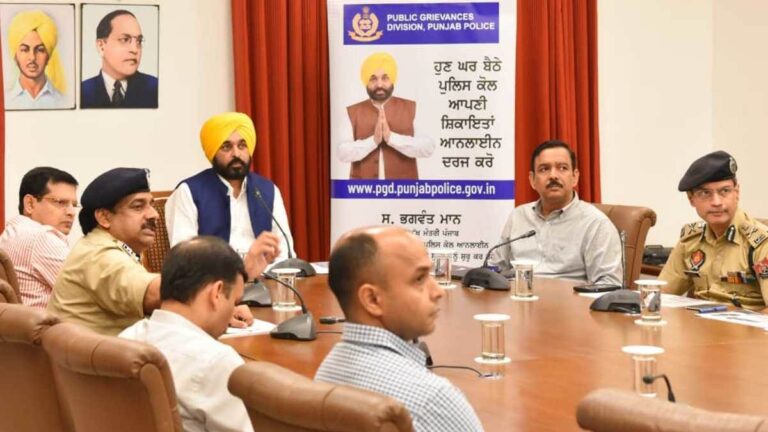 पंजाब में लोगों को नहीं काटने होंगे थानों के चक्कर, आनलाइन दर्ज होंगी शिकायतें, सीएम ने लांच किया पोर्टल