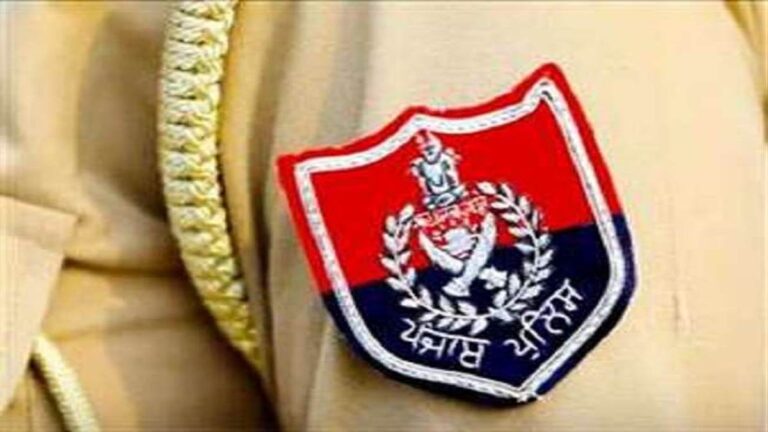 Punjab Police : मुश्किल में DCP नरेश डोगरा, इरादा-ए-कत्ल मामले में होशियारपुर की अदालत ने किया तलब