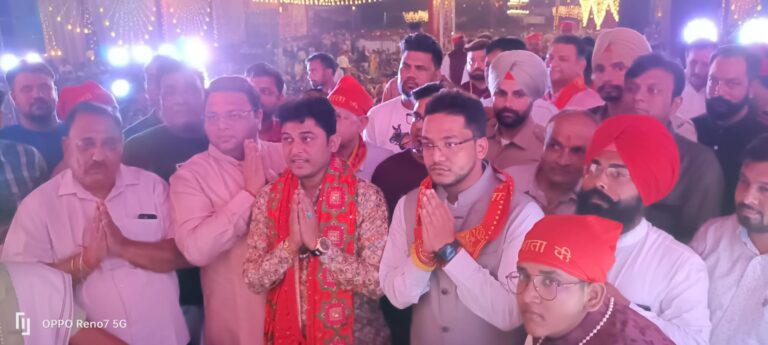 राइस ब्रांन डीलर्स एसोसिएशन 128 का विशाल भगवती जागरण हुआ संपन्न