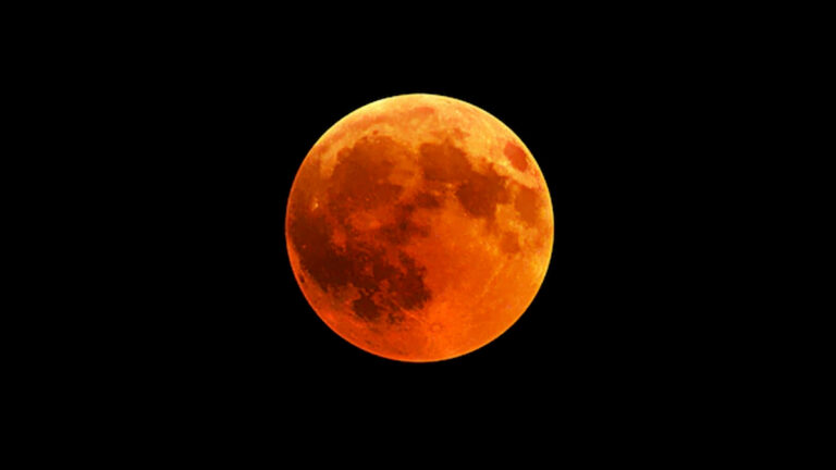 Lunar Eclipse 2022: पूर्णिमा पर ही हर साल क्यों लगता है चंद्र ग्रहण, क्या आप जानते हैं असली वजह?