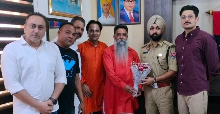 शिव सेना ने फगवाड़ा के नव नियुक्त एसपी गुरप्रीत सिंह का किया स्वागत