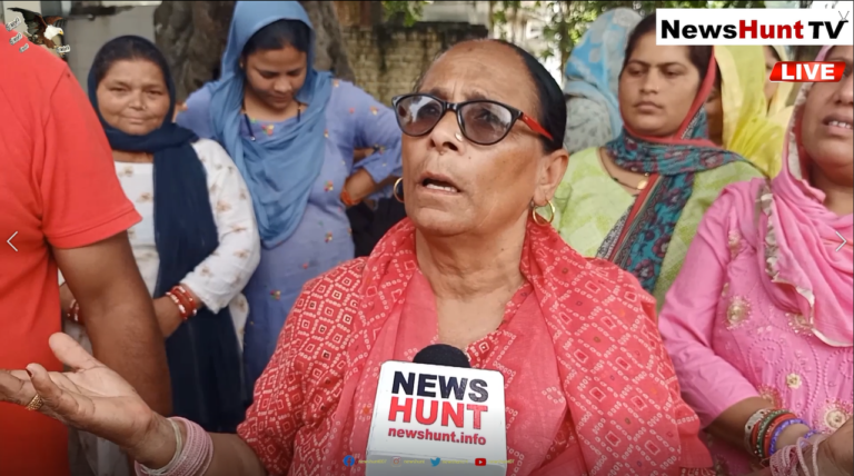 Jammu Live: बिजली विभाग के प्रीपेड मीटर लगाने के आदेश के खिलाफ लोगो ने प्रदर्शन किया | News Hunt