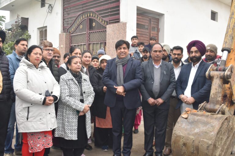 Speed ​​of development works will be accelerated in Hoshiarpur: Bram Shankar Gimpa