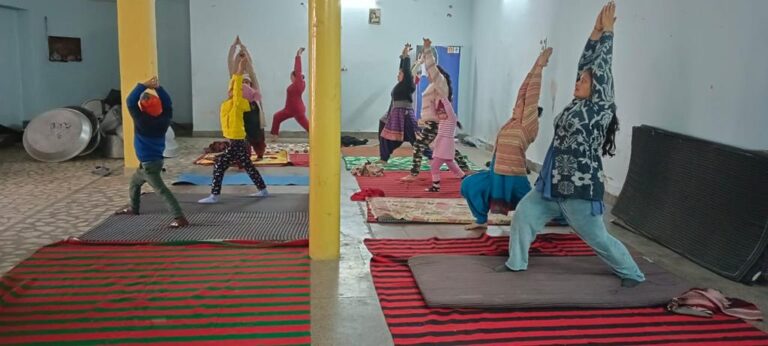 CM Di Yogshala- 52 Yoga classes offering free training to people in Jalandhar