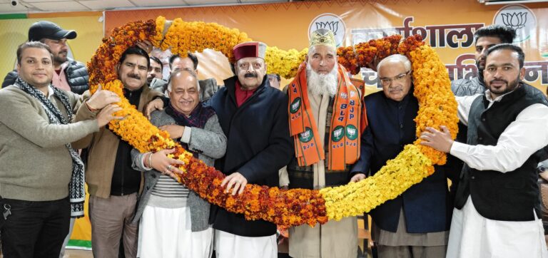 2-time MLC, prominent Gujjar leader Haji Mohd Hussain of NC joins BJP