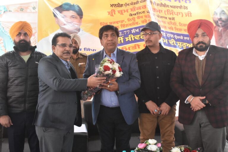 कैबिनेट मंत्री जिम्पा ने गांव बजवाड़ा व किला बरुन में सीवरेज सिस्टम प्रोजेक्ट की करवाई शुरुआत