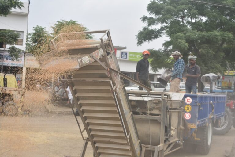 मंडियों में अब तक पहुंचे 100 प्रतिशत गेहूं की हुई खरीद
