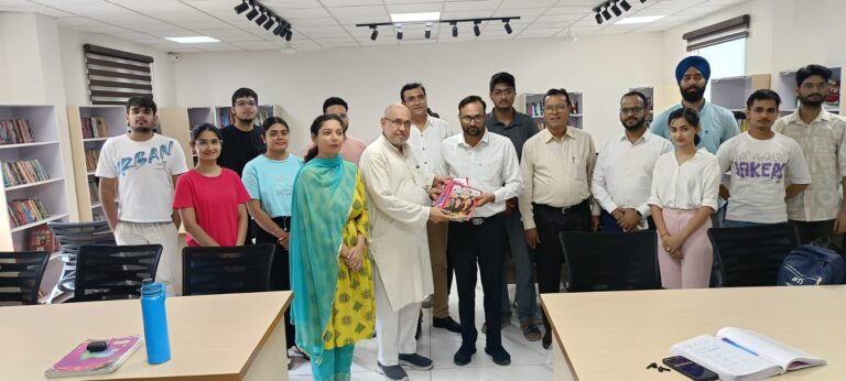 माता पिता की सेवा भगवान् की सेवा के सामान : अविनाश राय खन्ना