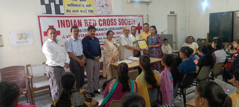 विधायक जिम्पा ने होशियारपुर विधानसभा क्षेत्र की 11 सर्वसम्मति से बनी ग्राम पंचायतों को किया सम्मानित